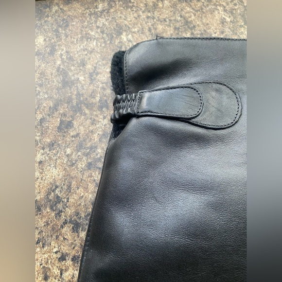 Blondo Vintage Black Knee-High Leather Boots Faux Fur Made in Canada W8 - Picture 3 of 9